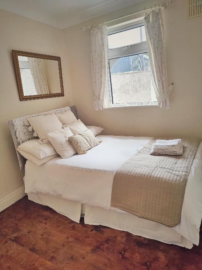 Rooms At Ballysax House The Curragh 外观 照片